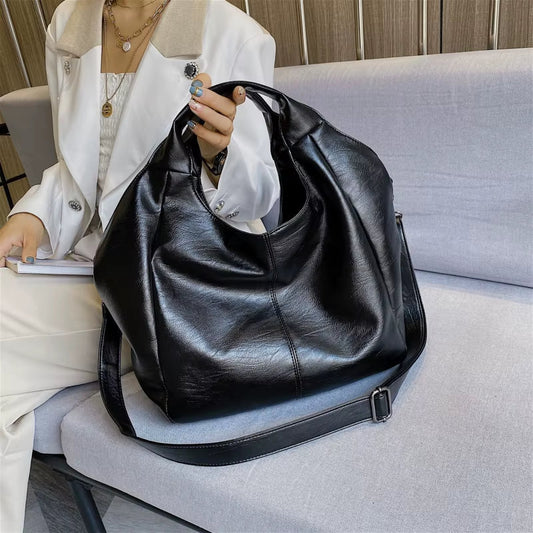 Les 7 sacs incontournables à avoir dans sa garde-robe en 2025 - Marreuil