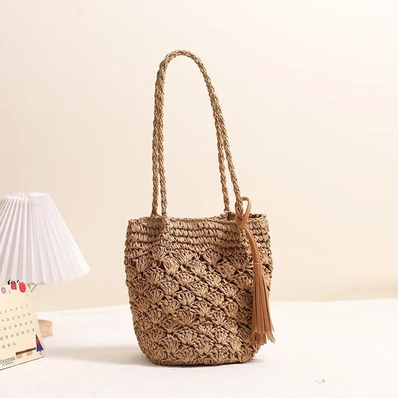 Fashionable Fringed Woven Straw Bag Single Shoulder Holiday Beach Women'S Bag Hollow Fan Pattern Versatile Neutral Minimalist St
