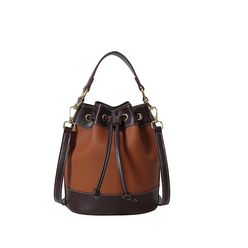 Popular Niche Design Bags for Women This Year 2025 New Fashionable and Versatile Crossbody Bags, Commuting Hand-Held Bucket Bags
